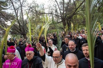 Procession Palm Sunday